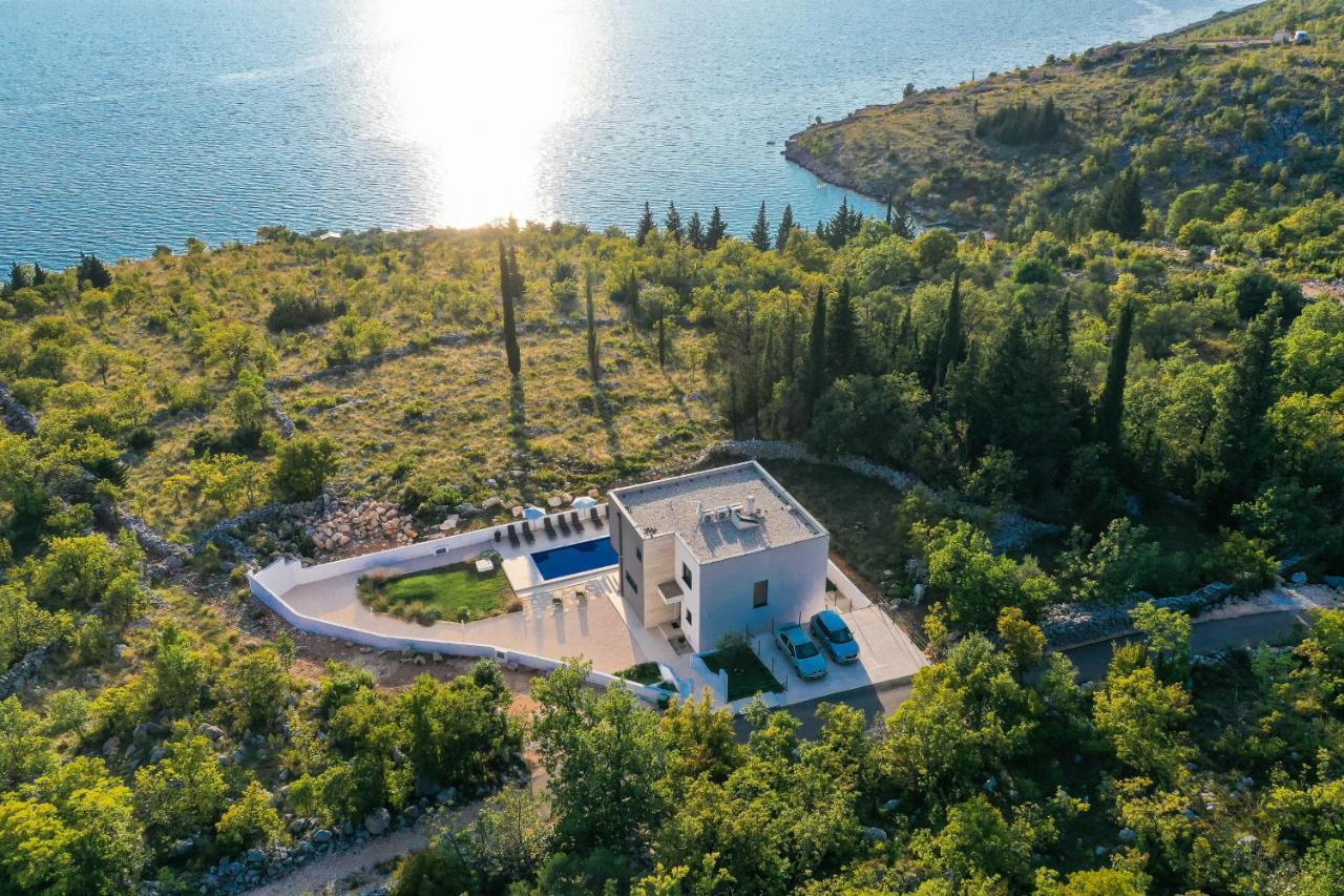 Royal Promons - Heated Pool Villa Starigrad Paklenica Eksteriør bilde