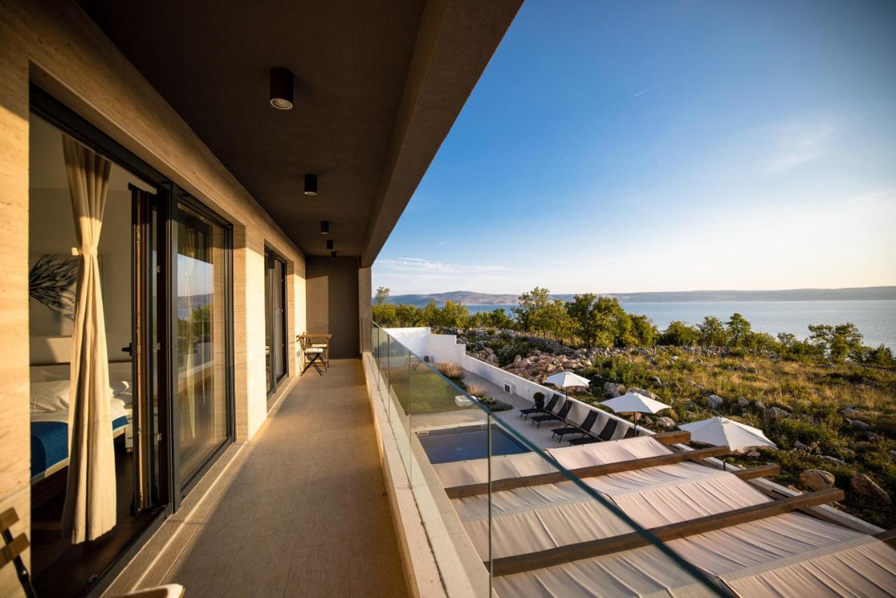 Royal Promons - Heated Pool Villa Starigrad Paklenica Eksteriør bilde