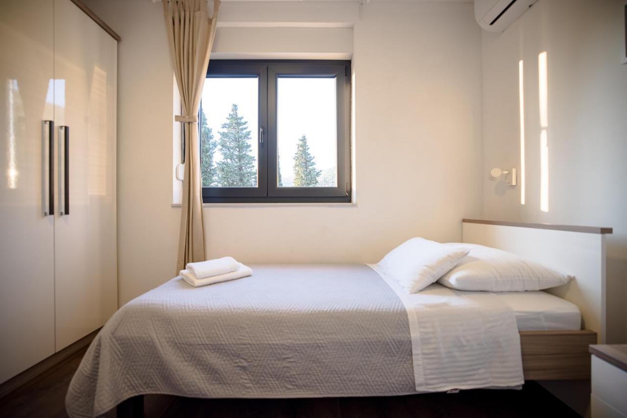 Royal Promons - Heated Pool Villa Starigrad Paklenica Eksteriør bilde