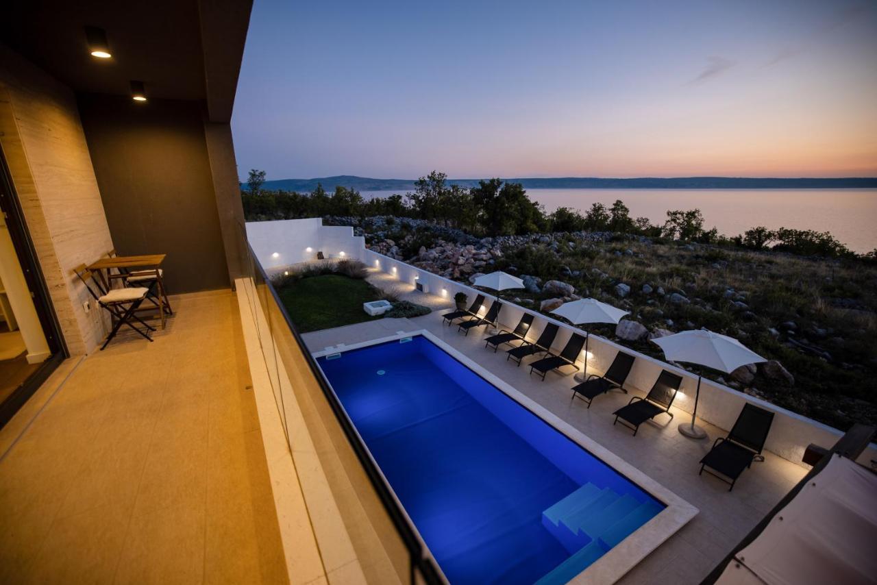 Royal Promons - Heated Pool Villa Starigrad Paklenica Eksteriør bilde
