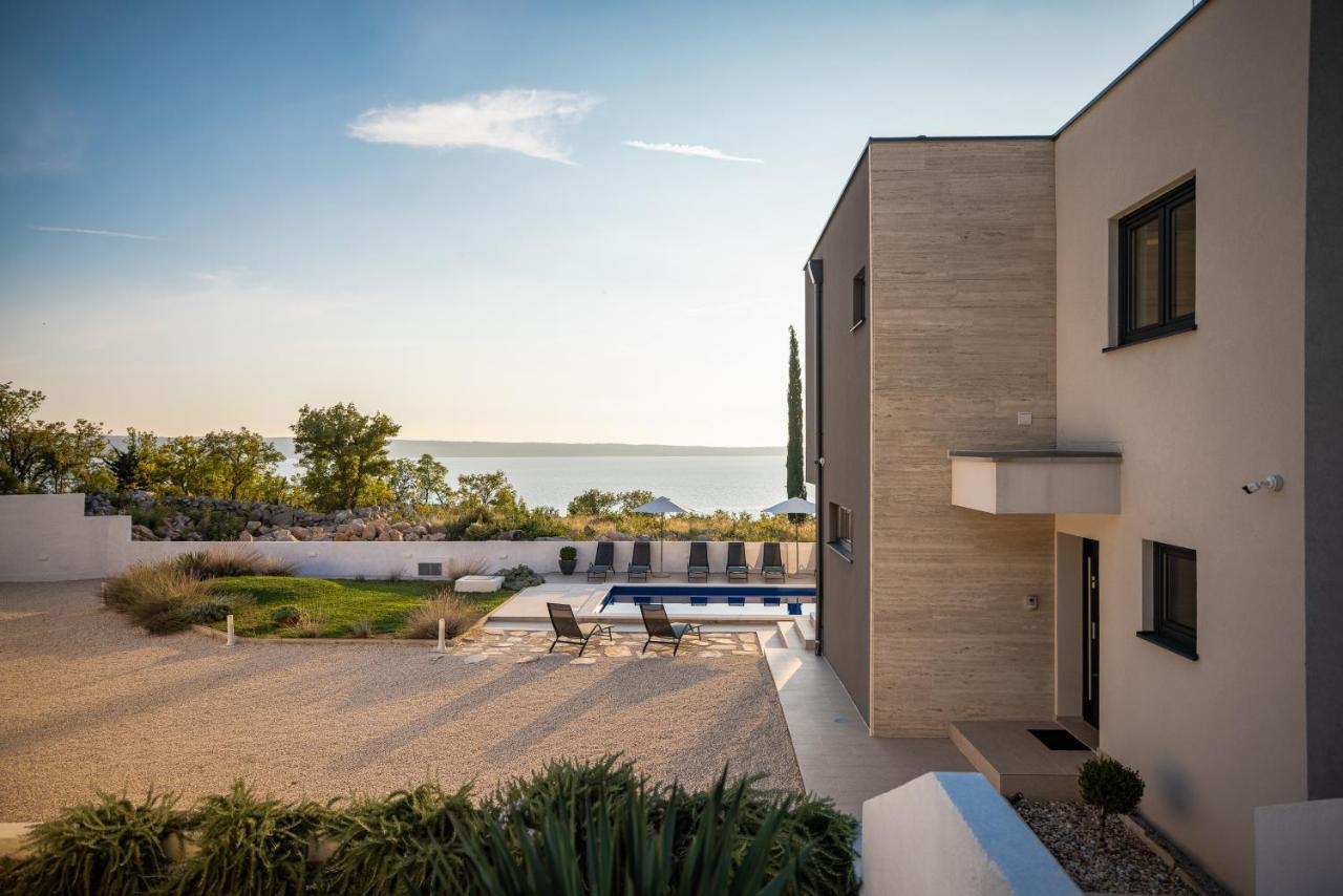 Royal Promons - Heated Pool Villa Starigrad Paklenica Eksteriør bilde