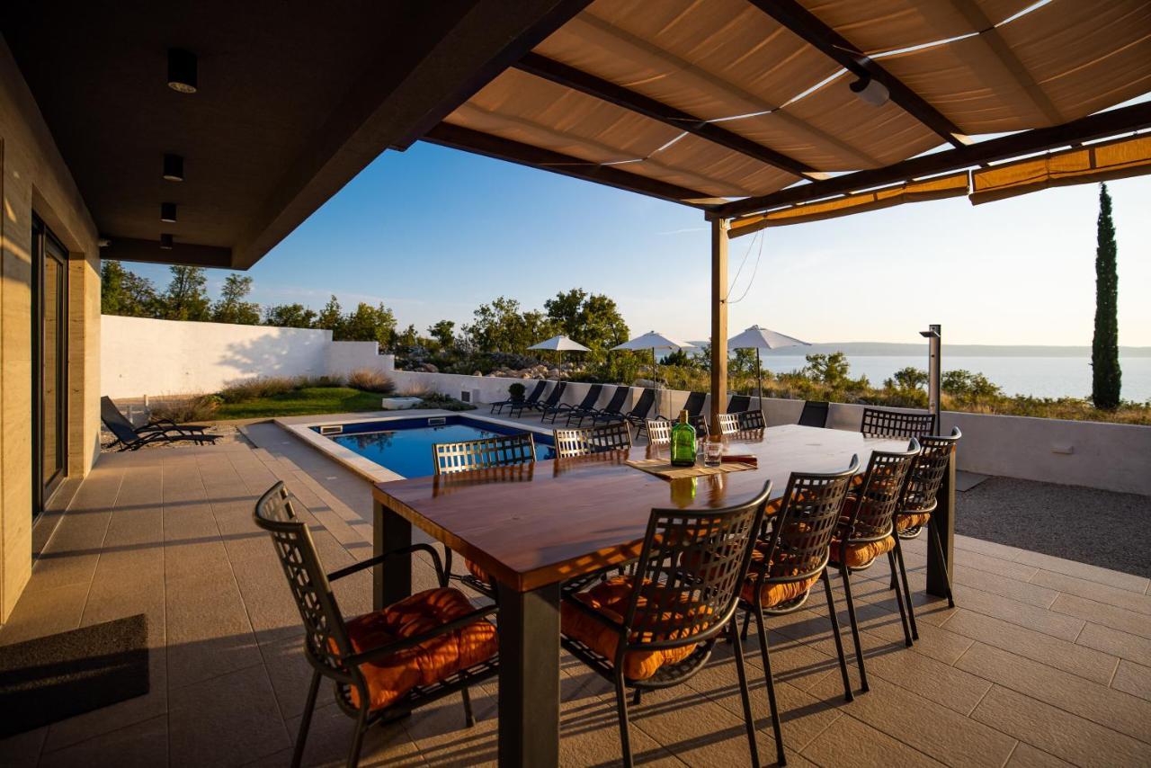 Royal Promons - Heated Pool Villa Starigrad Paklenica Eksteriør bilde